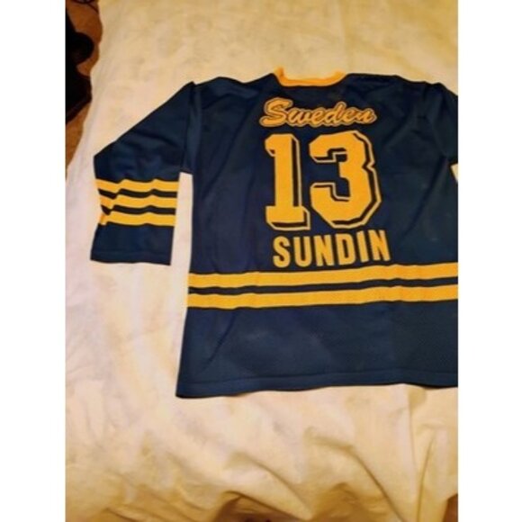Sweden Swedish National Hockey Team Jersey Large Sundin #13 Oversized - Picture 6 of 7